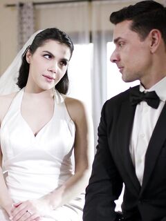 Beautiful Bride Valentina Nappi Gets Fucked In The Ass photos (Ryan Driller)
